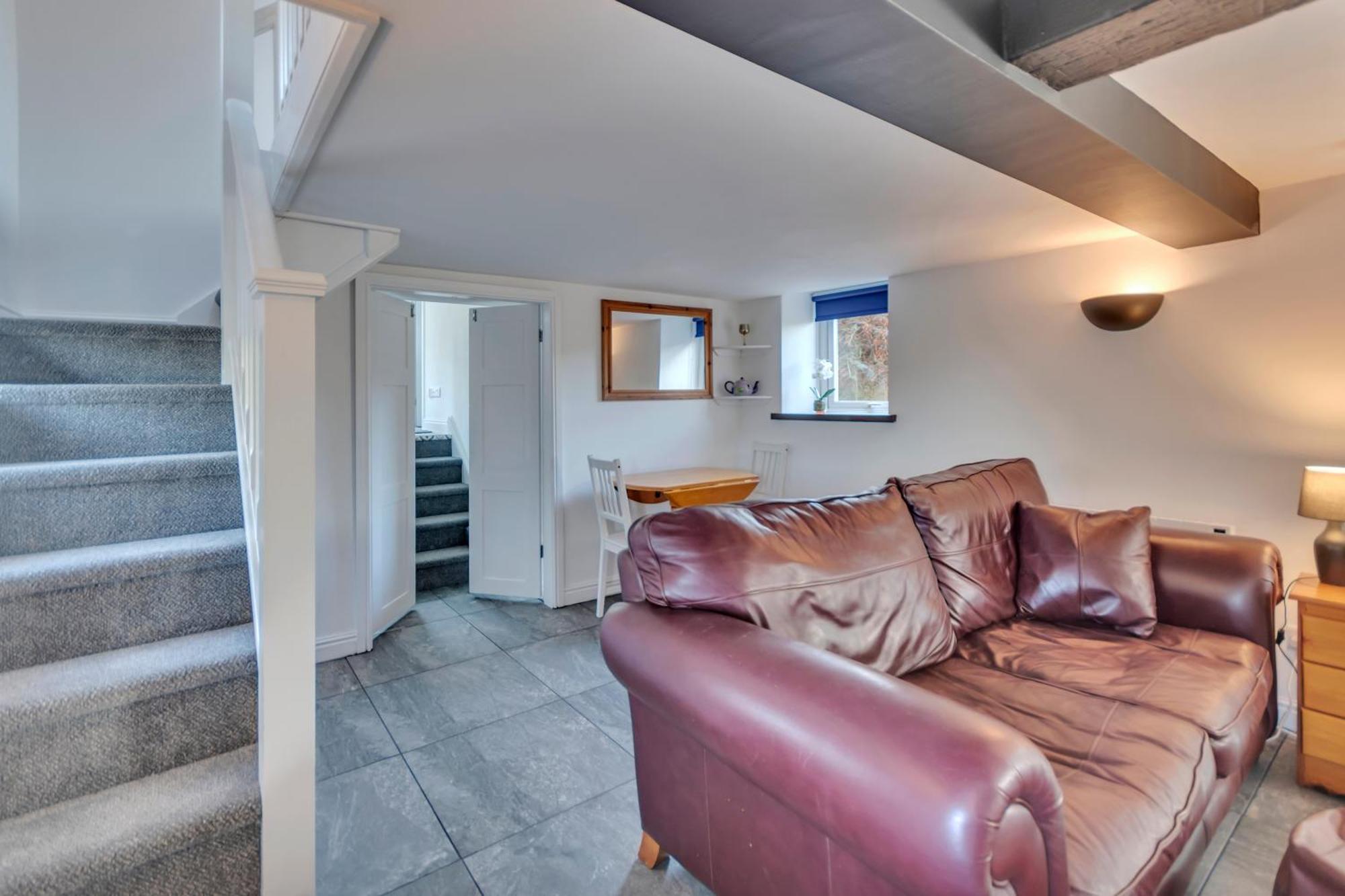 Trinity Cottage ウェルシュプール エクステリア 写真